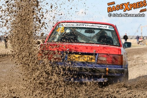 Henk Bakkenes foutloos naar podium